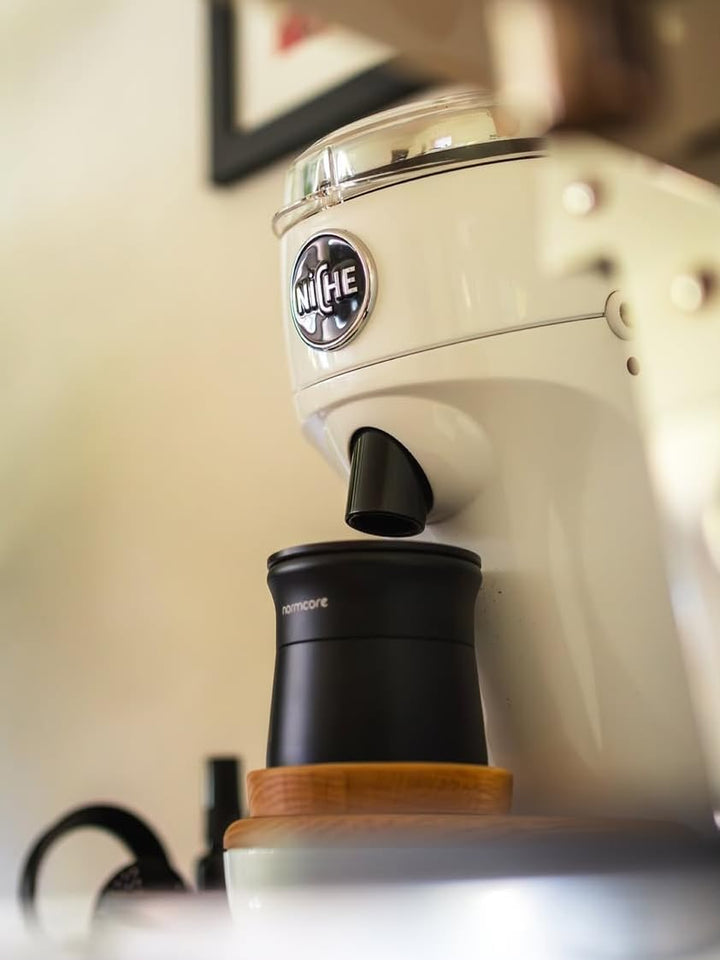 Normcore 58mm 2-in-1 Magnetischer Dosing Cup – Espresso Dosing Funnel mit Siebträger Dosierring, Kaf