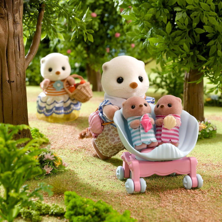 Sylvanian Families 5803 Seeotter Familie, Tierfiguren, Meerestiere, Spielzeug für Kinder ab 3 Jahren