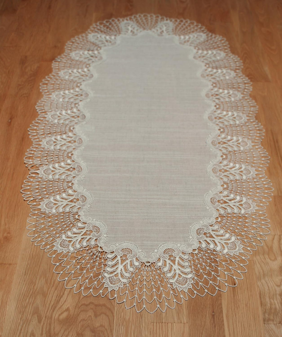 Plauener Spitze by Modespitze 4048L_14_5090 Tischdecke Oslo L, Gre 50 x 90 cm, oval 50 cm x 90 cm ov
