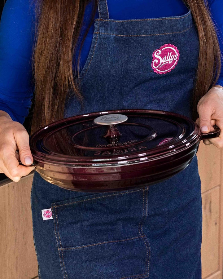 Sallys 'Samira' Deluxe Gusseisentopf - Robustes und Hochwertiges Kochjuwel für Perfektes Garen - für