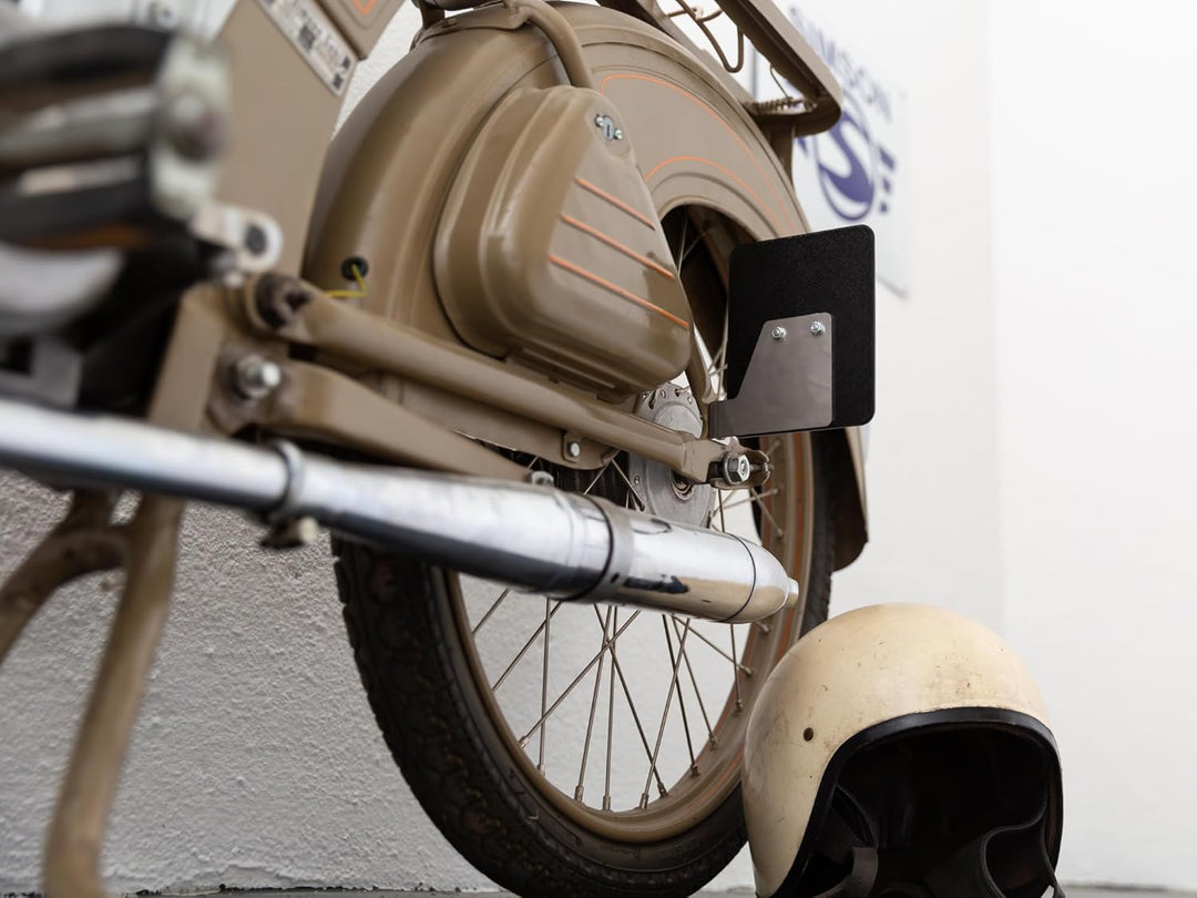 Kennzeichenhalter seitlich, aus Edelstahl, Schwarz, mit Befestigungsmaterial - für Simson SR1, SR2,