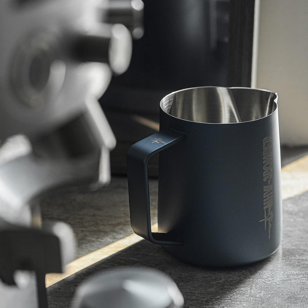MHW-3BOMBER Espresso Milchkännchen Milk Pitcher 500ml Milchschaumtank Espresso Milchschaumtank Edels