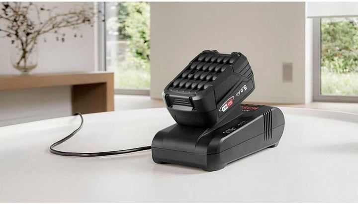 Bosch Akku-Staubsauger Unlimited Gen2 Serie 8 BSS825ALL, beutellos, bis 45 Min Laufzeit, austauschba
