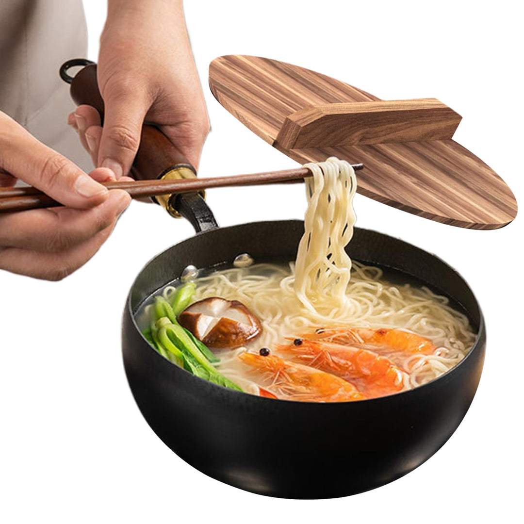 Eisentöpfe zum Kochen, multifunktionaler Wok mit flachem Boden, Holzgriff, 24 cm Durchmesser, Eisen-