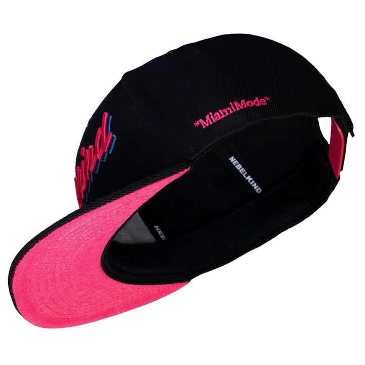 Nebelkind Snapback Cap Miami Schwarz Pink Lila Synthwave Retro Cyberpunk Grössenverstellbar Unisex O
