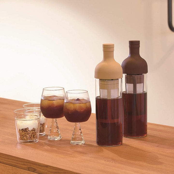 Hario "Filter in Coffee Bottle" Kaffeebereiter für Coldbrew / kaltgebrühten Kaffee (dunkelbraun), 65