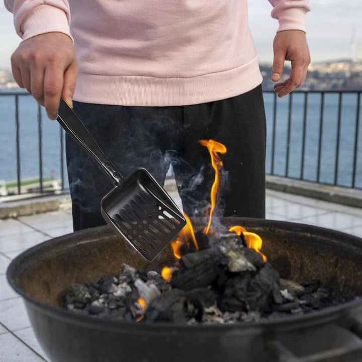 Aschesieb für den Kamin, Ausgehöhlte Kaminschaufel aus Eisen, Hitzebeständige Ascheschaufel für den