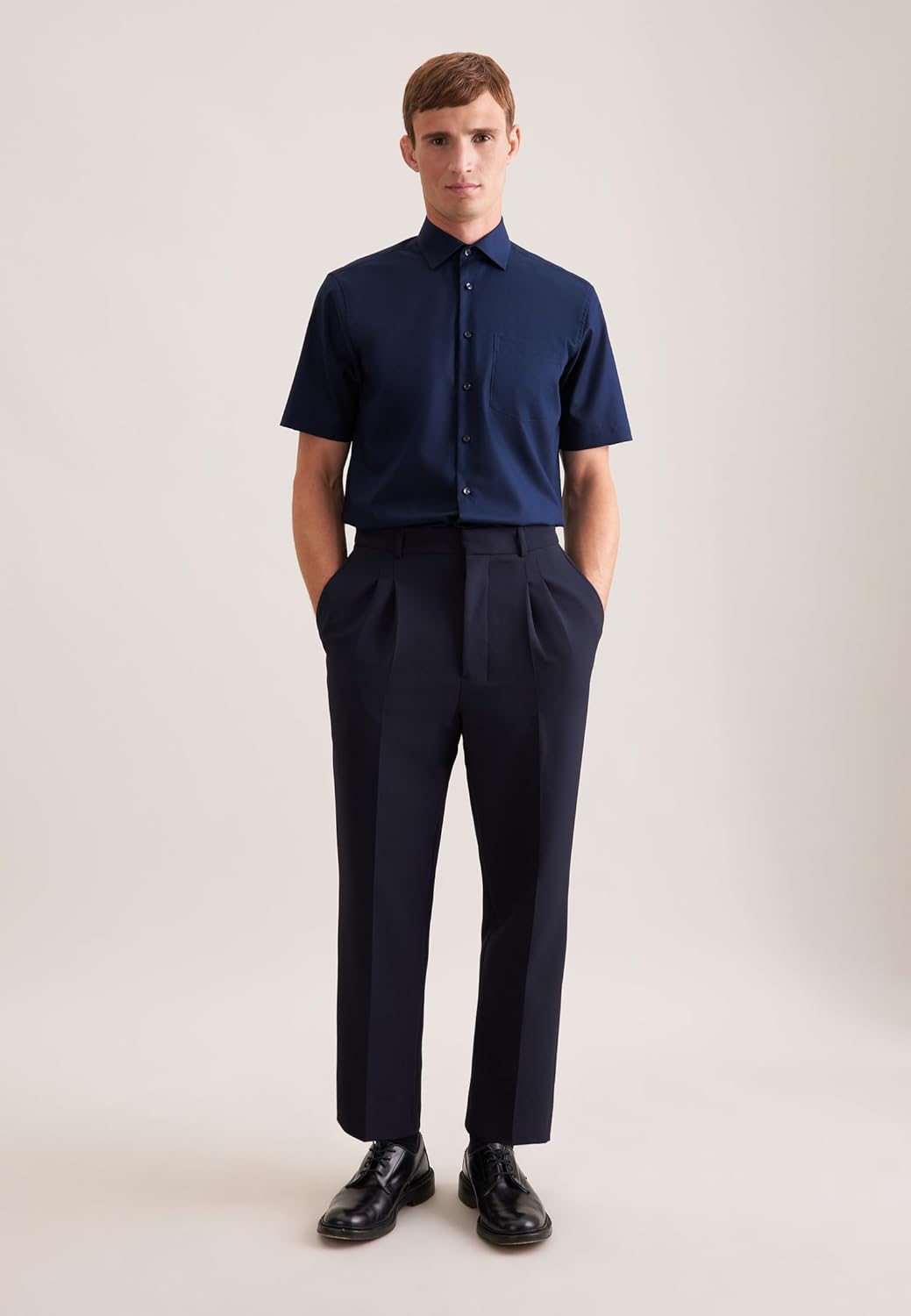 Seidensticker Herren Men Regular Shortsleeve Businesshemd 38 Dunkelblau(001001), 38 Dunkelblau(00100