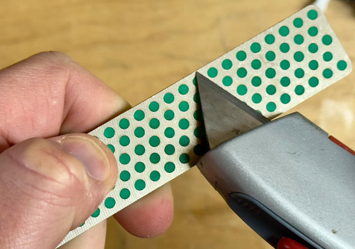 DMT Diamond Whetstone™ Diamant Mini-Schleifstein 4" (10 cm) Extrafein | Kompakter Wetzstein für Mess