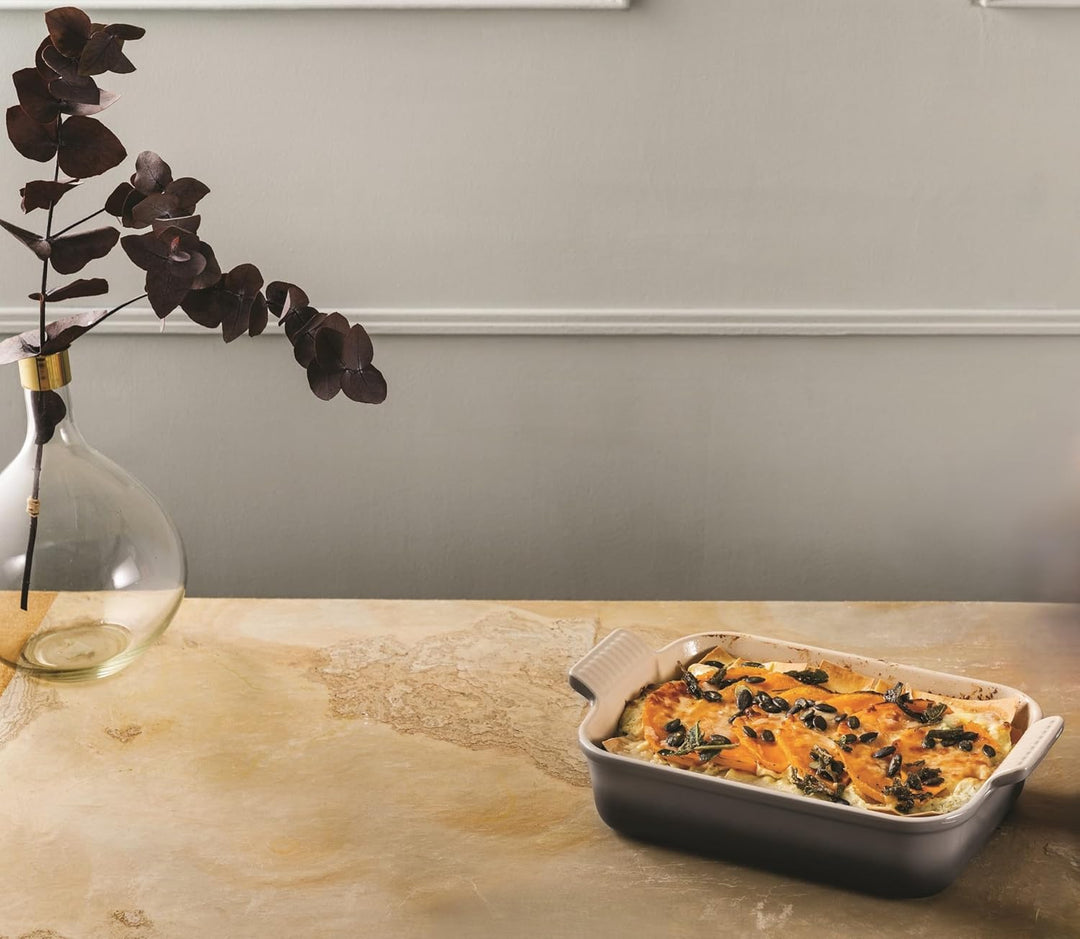 Le Creuset Rechteckige Auflaufform Tradition aus Steinzeug, 19 cm, 1.1 Liter, Flint, 71102194440001