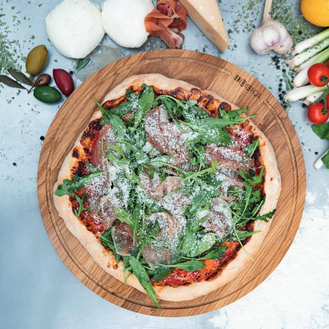 Boska Pizzabrett Friends L/Servierbrett aus Eichenholz/Pizza, Tapas und andere Speisen/Praktische Au
