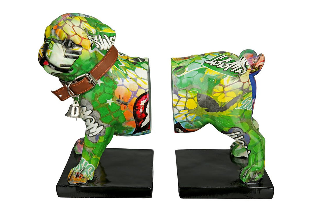 Casablanca Deko 1 Paar Buchstützen - Tierfigur Mops Hundefigur mit Halsband Glocke - Street Art Graf
