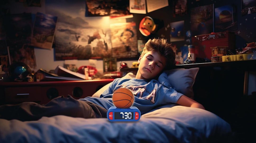 Lexibook, Basketball, Basketball-Nachtlichtwecker, Töne und Melodien, LCD-Bildschirm mit Hintergrund