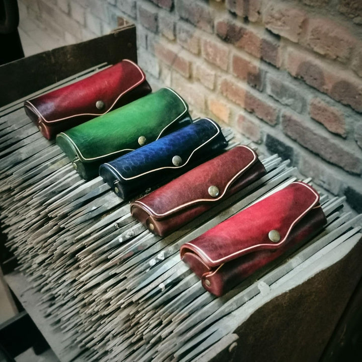 Mika Unisex Brillenetui Gross aus Echt Leder/Sattelleder, Etui für Brillen und Sehhilfen, Sonnenbril