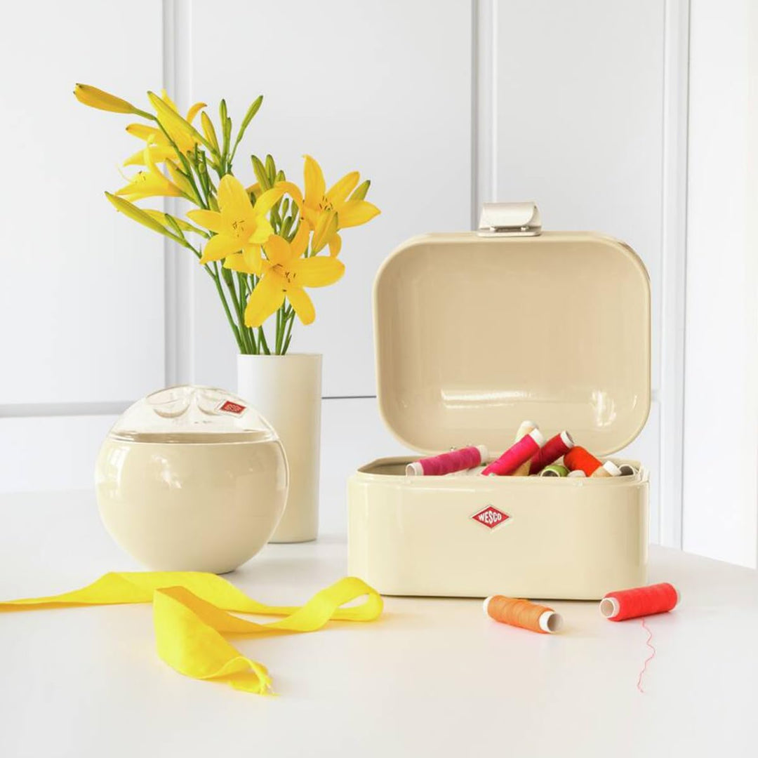 Wesco 326292 235 001 Mini Grandy Brotkasten 17 x 18 x 12cm (L/B/H) Mandel, Mandel