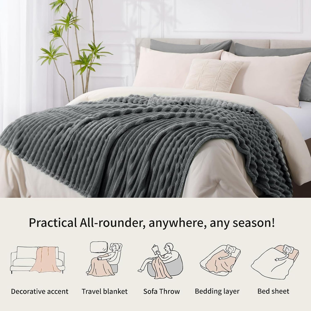 RUIKASI Kuscheldecke Flauschig Decke Grau - 220x240cm XXL Fleecedecke Sofadecke Couchdecke für Wohnz