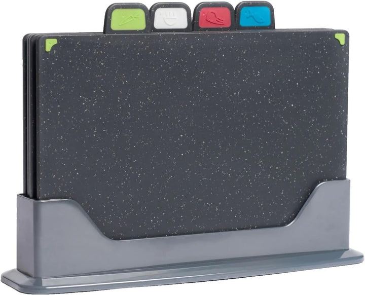 Cooks Professional Index Schneidebrettset Vier Schneidebretter aus Kunststoff mit Aufbewahrungskoffe