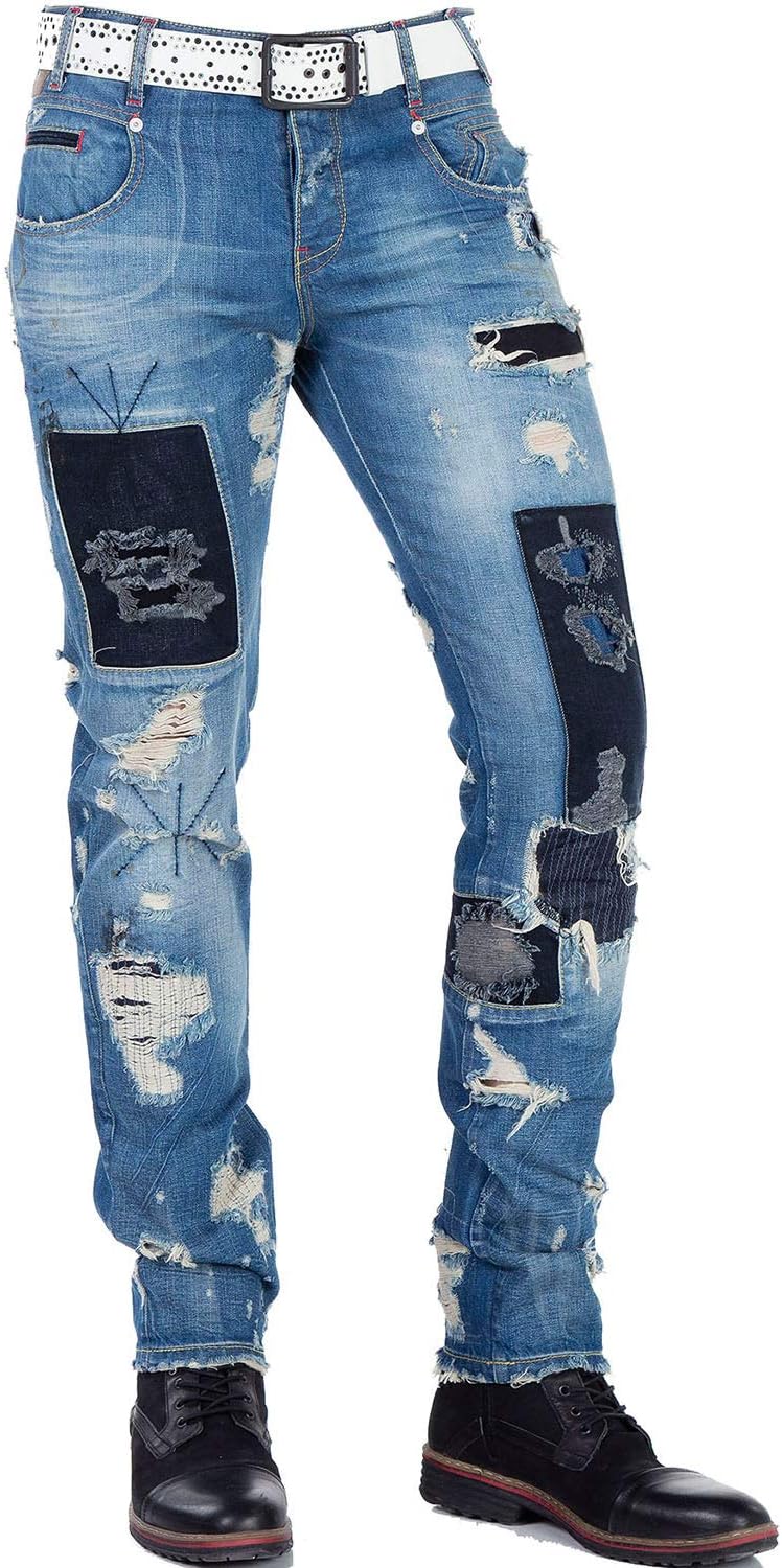 Cipo & Baxx Herren Jeanhose | Destroyed & Frayed Denim mit Nieten, Kunstleder, Ziernähte & Graffiti