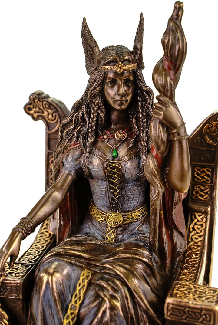 Veronese 708-7432 Germanische Göttin Frigga Frau Odins auf Thron Frigg Odin bronziert Figur