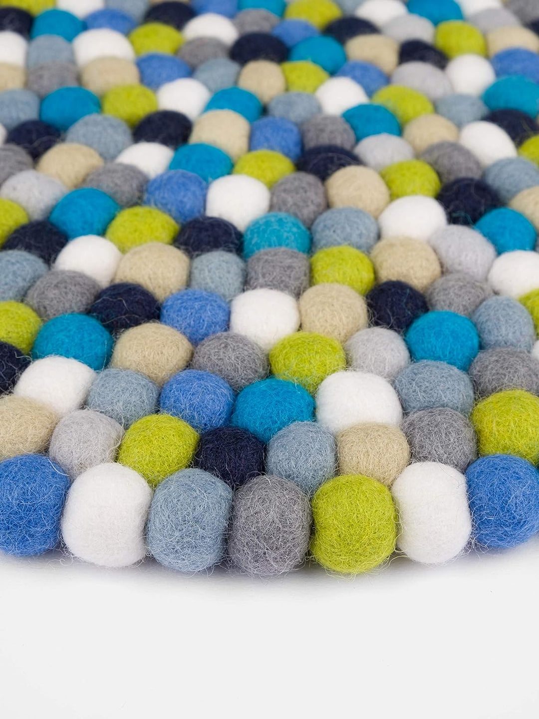 myfelt Filzkugel Sitzauflage/Stuhlauflage - Fritz - 36 cm, bunt