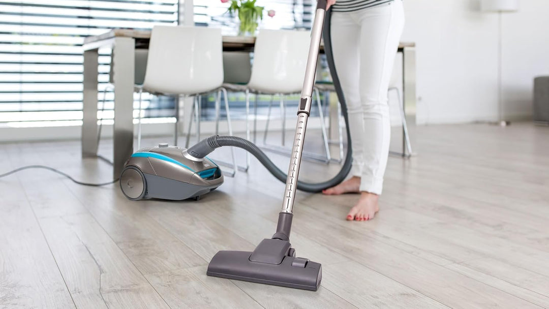 Teesa Eris 750, Staubsauger mit Beutel, TSA5011, 2.0 Liter, 750 Watt, Energieeffizienzklasse A, Ablu