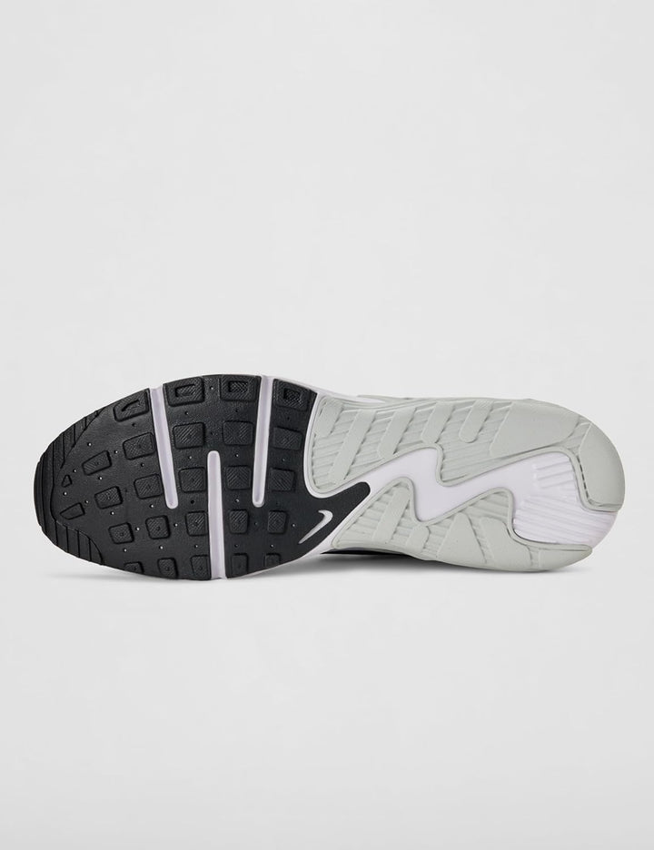 Nike Herren Air Max Excee Sneaker 38.5 EU White Black Pure Platinum, 38.5 EU White Black Pure Platin
