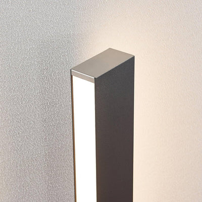 Lucande LED Aussenleuchte 'Aegisa' (spritzwassergeschützt) (Modern) in Schwarz aus Aluminium, Wegele