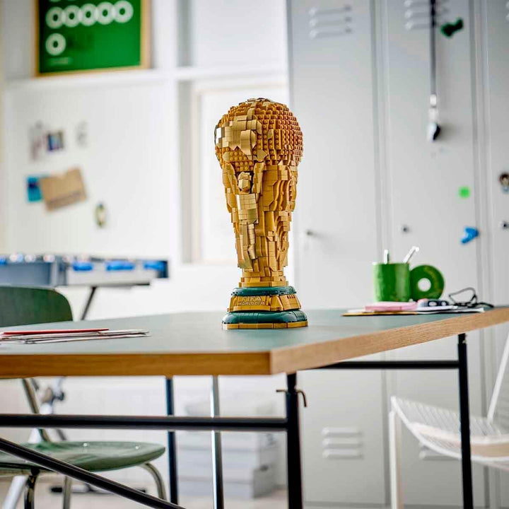 LEGO Editions Sports Offizieller Pokal der FIFA Fussball-Weltmeisterschaft - 3D DIY Modell mit samme