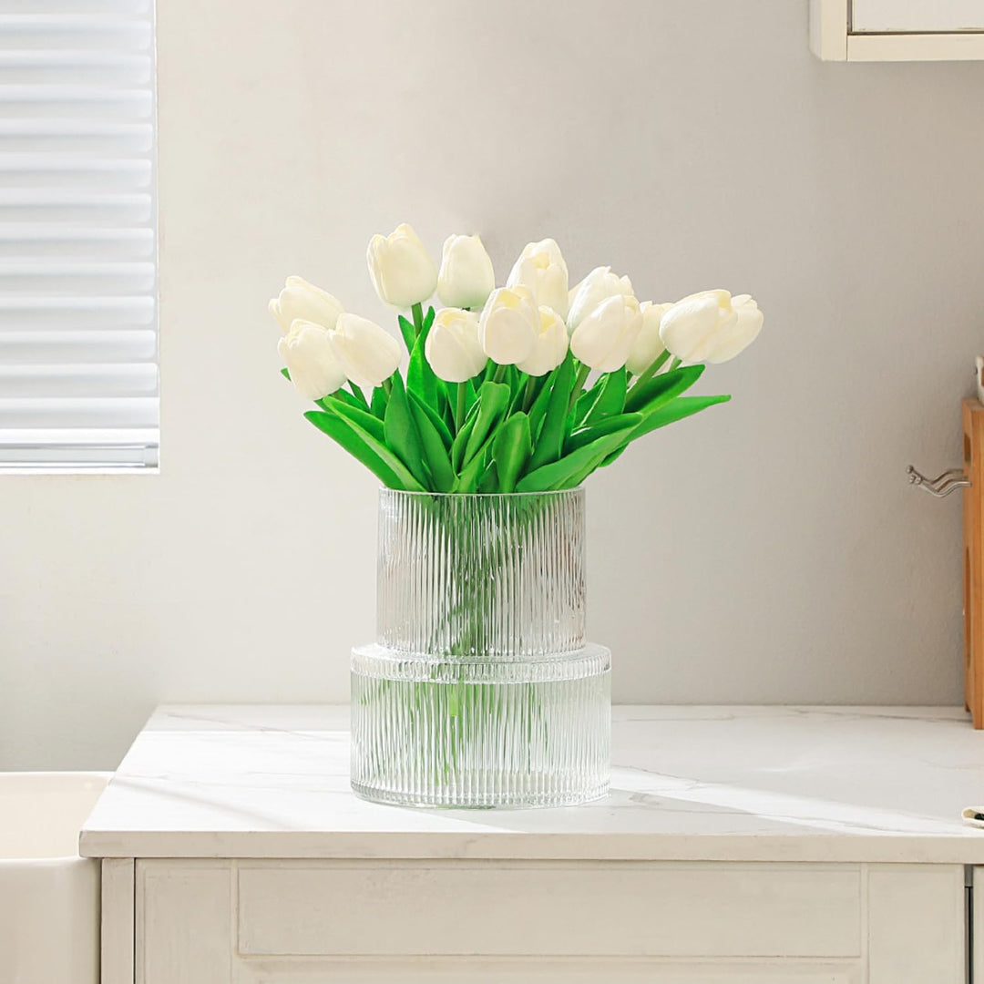 Geriffelte Glasvase von YANWE1, Blumenvase, geriffelte durchsichtige Vasen für Blumen, Moderne Vasen