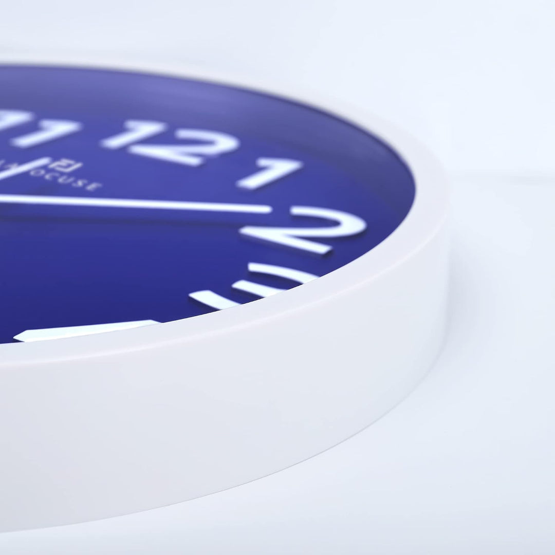 Lafocuse 3D Ziffern Lautlos Wanduhr Blau, Modern Wanduhr 30cm Leicht zu Lesen, Ohne Ticken Geräuschl