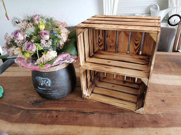 Teramico Massive Holzkisten als Schuhregal/Bücherregal LEICHT GEFLAMMT mit Zwischenbrett (verschraub