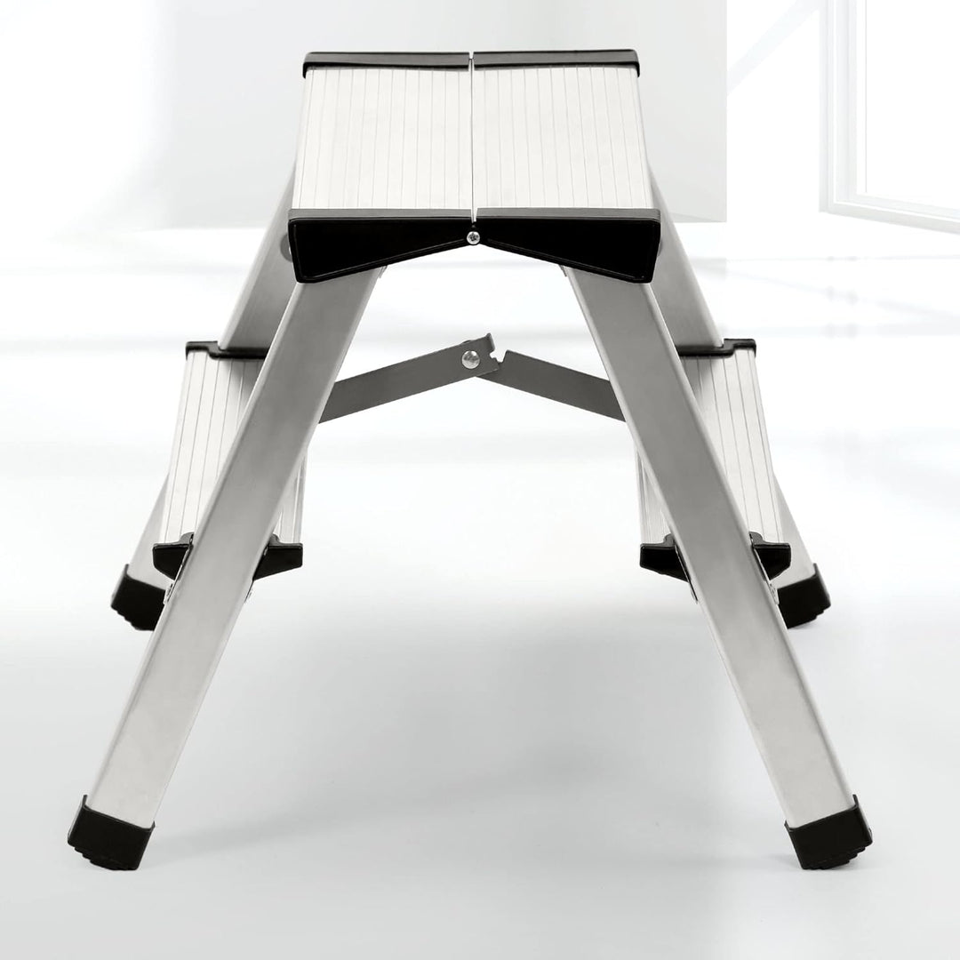 KADAX Trittleiter aus Aluminium 2 Stufen, Klapptritt bis 125kg, Stufenleiter mit Antirutschstufen, S