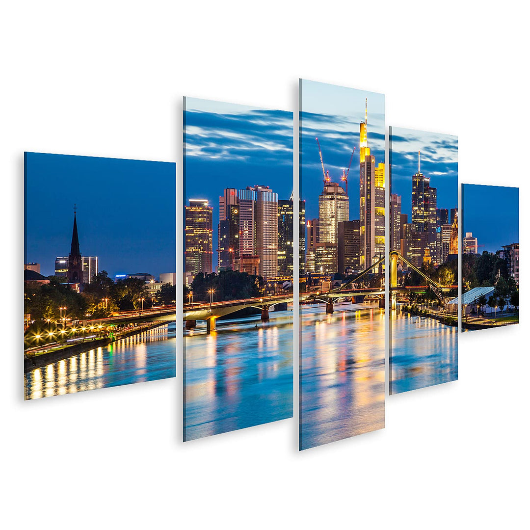 islandburner Bild auf Leinwand Schöne Aussicht Auf Frankfurt Am Main Skyline An Der Dämmerung Bilder
