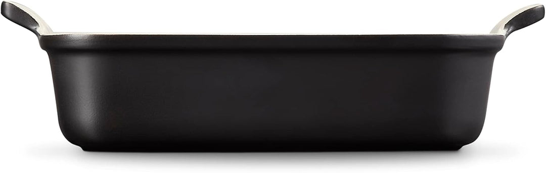 Le Creuset Rechteckige Auflaufform Tradition aus Steinzeug, 26 cm, 2.4 Liter, Schwarz glänzend, 7110