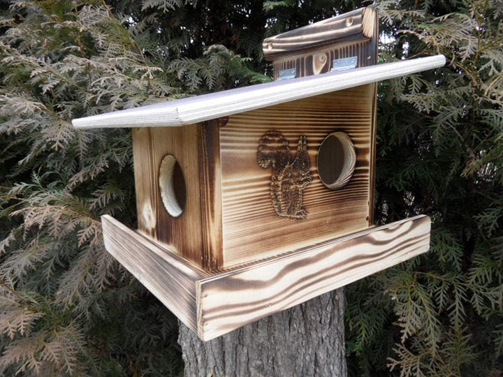 Qualität aus Niederbayern ARBRIKADREX Eichhörnchenfutterhaus- Eichhörnchen-Haus Kobel Witterungsbest