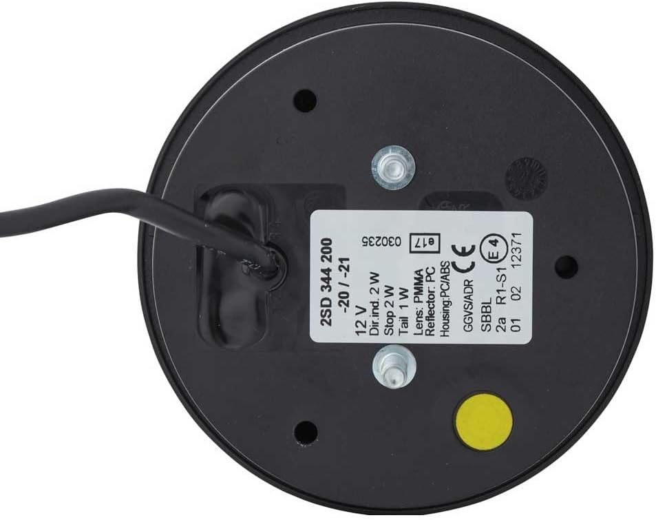 HELLA - Heckleuchte - LED - 12V - Einbau/geschraubt - Lichtscheibenfarbe: glasklar - Kabel: 500mm -
