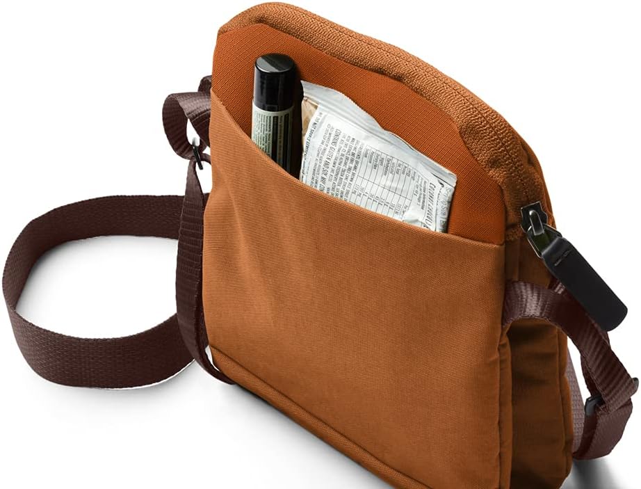Bellroy City Pouch (Sling-Tasche, E-Reader oder kleines Tablet, Geldbörse, Sonnenbrille, Smartphone)