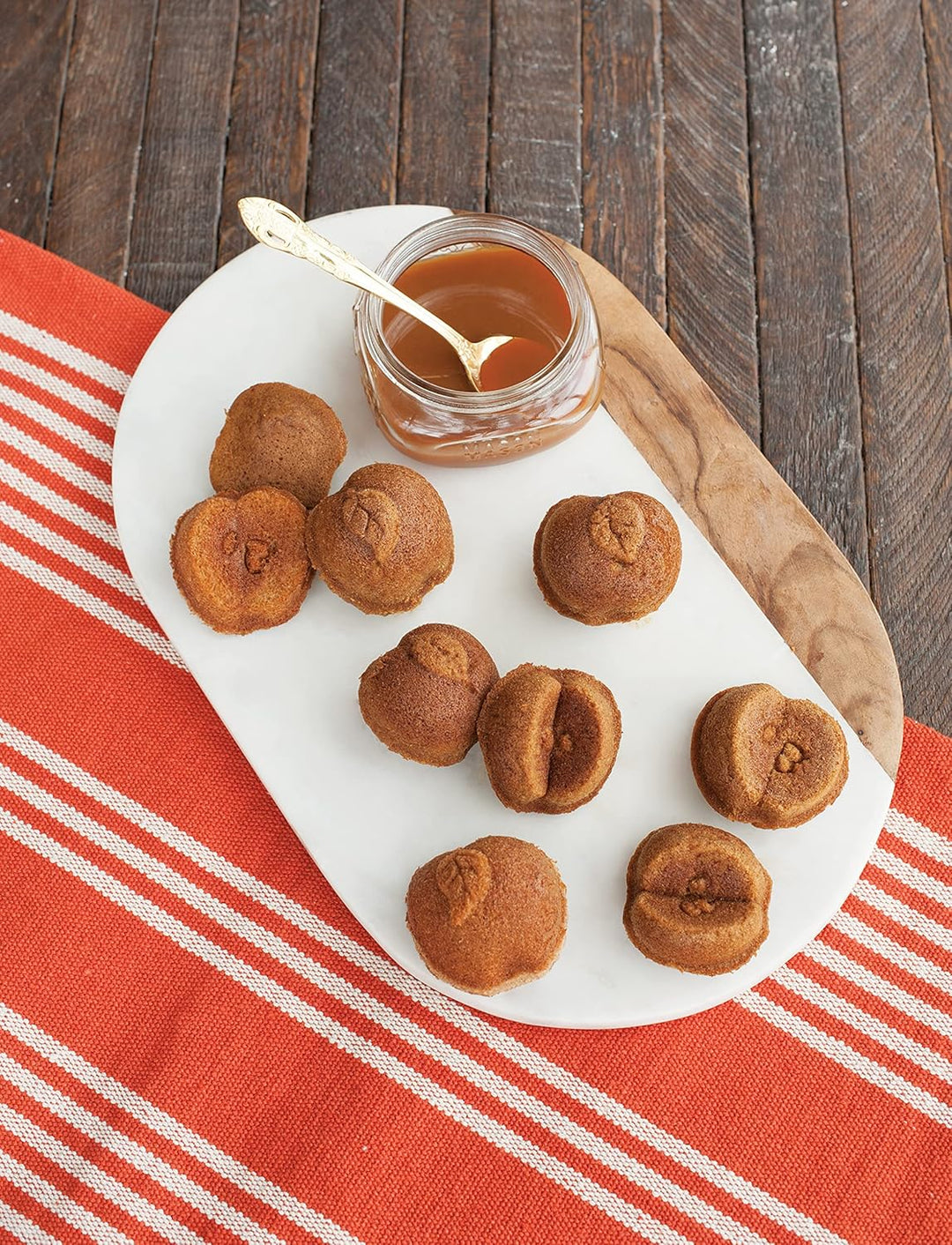 Nordic Ware 3D-Muffinform "Apfelscheiben" für kreative Backideen