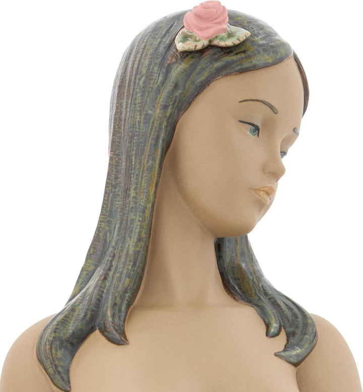 NAO Porcelain by Lladro Beautiful Bather GRES Collection 2012003