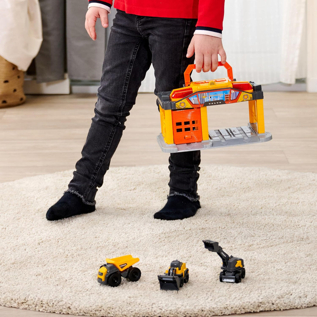 Dickie Toys - Micro Construction Auto-Station für Kinder ab 3 Jahre (25 cm) mit 3 Volvo Baustellenfa