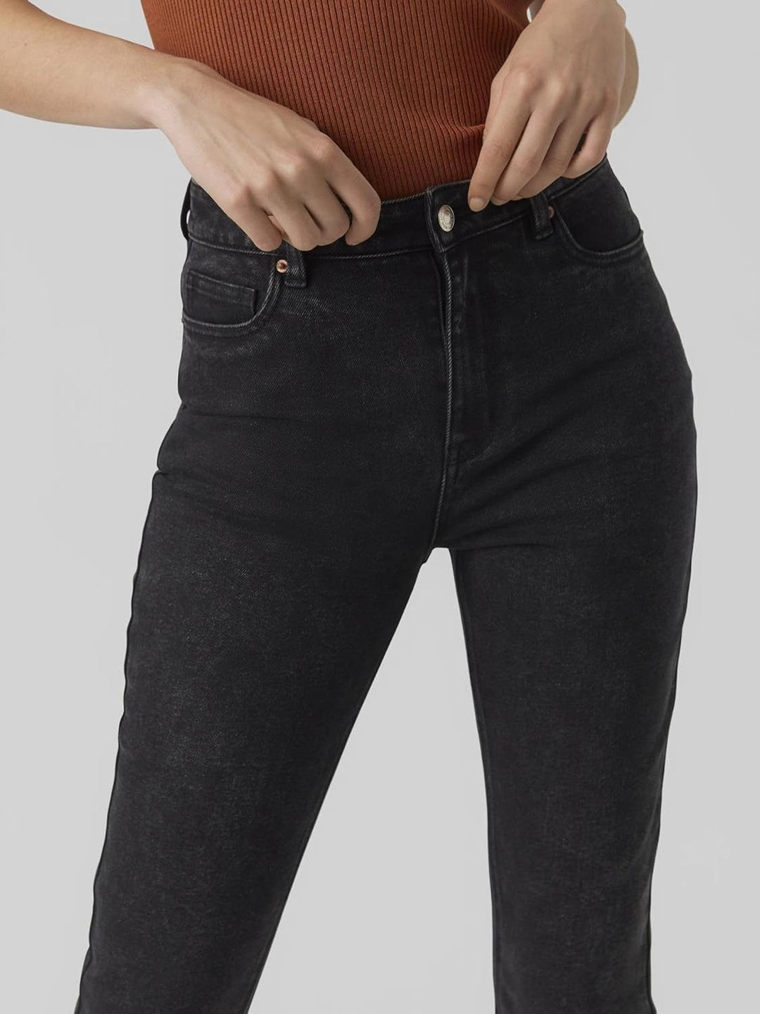 Vero Moda Female Straight-Fit VMBRENDA Hohe Taille Hohe Taille Jeans 27W / 32L Black Denim, 27W / 32