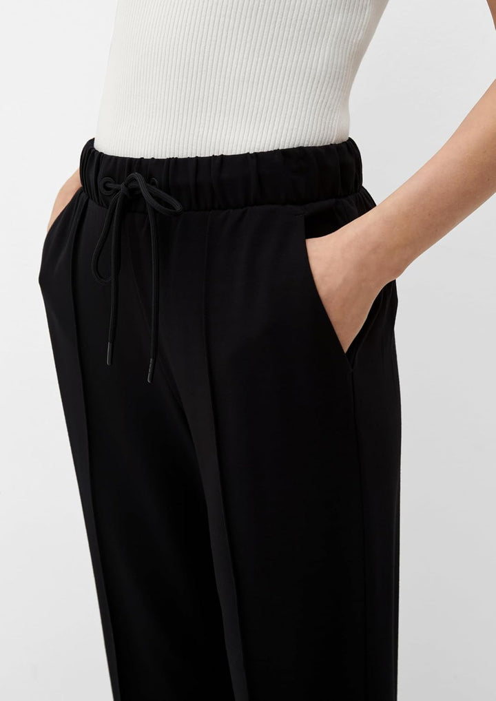 s.Oliver Damen Hose 7/8, Jogpant 42 Schwarz, 42 Schwarz