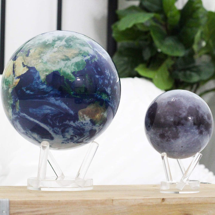 MOVA Globus Weltraumserie Mond 6" mit Sockel, solarbetriebener rotierender Globus, einzigartiges Ges