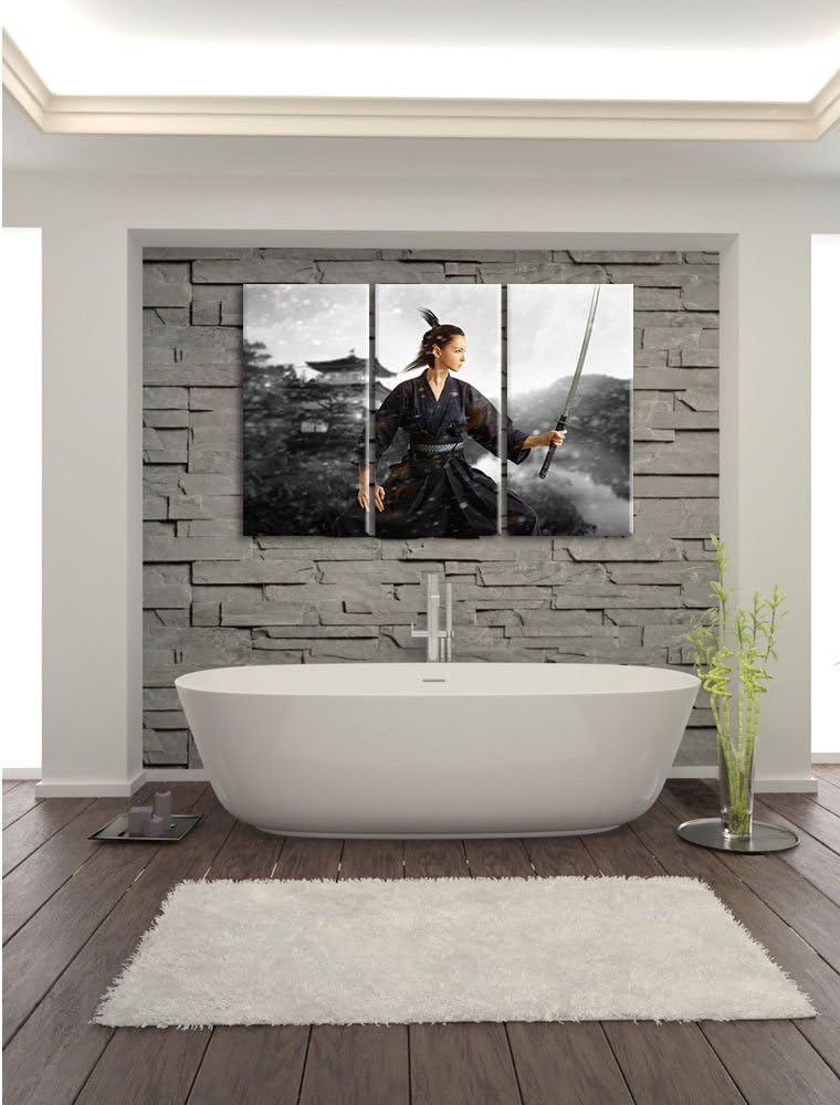 Pixxprint Samurai-Kriegerin im Schneesturm B&W Detail 3-Teiler Leinwandbild 120x80 Bild auf Leinwand