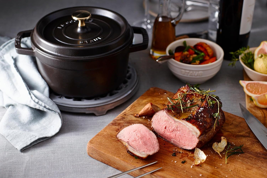 STAUB Gusseisen Bräter/Cocotte, Rund 20 cm, 2,24 L, Aromaregen Funktion, Für alle Herdarten geeignet