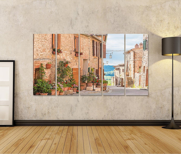 islandburner Bild auf Leinwand Mittelalterliche Altstadt In Der Toskana Italien Bilder Wandbilder Po