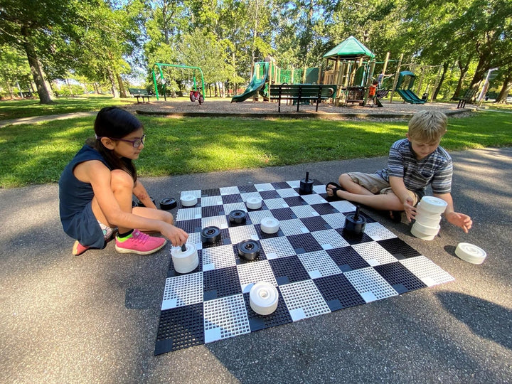 Rolly Toys 218899 - rollyDamespiel klein (Outdoorspiel, 12x weisse Steine / 12x schwarze Steine, ø F