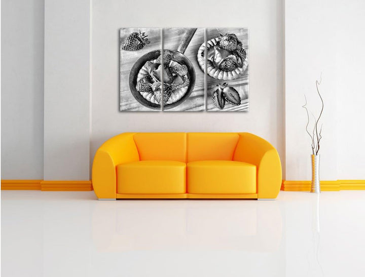 Pixxprint Süsse Erdbeertörtchen als Leinwandbild/Grösse: 3 Teilig (120x80) cm/Wandbild/Kunstdruck/fe