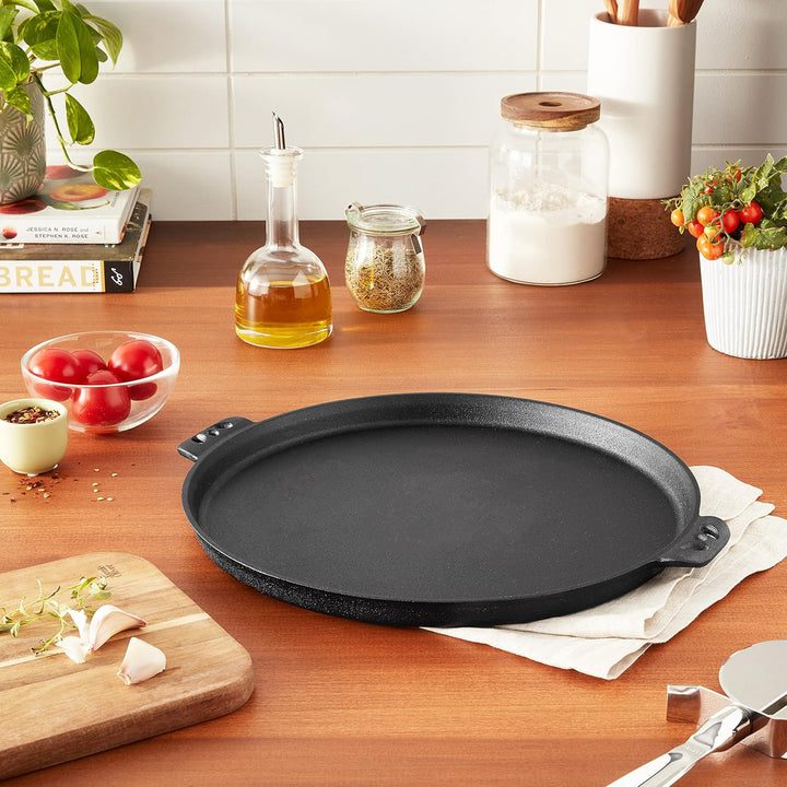 Camp Chef Pizzablech aus Gusseisen Schwarz