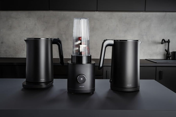 ZWILLING ENFINIGY Wasserkocher mit Edelstahl-Kalkfilter & Überhitzungsschutz, kabellos, 1850 Watt, 1